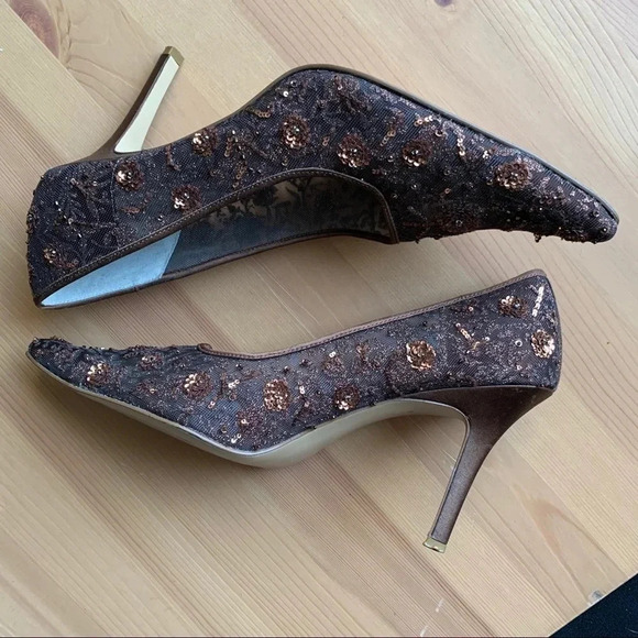 Lord & Taylor Embellished Mesh Pointed Toe Heels Leather - Picture 3 of 10